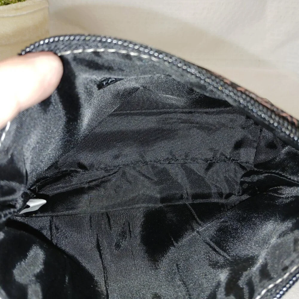 FASHION EXPRESS SMALL BLACK MAKEUP BAG WITH FLOWERS